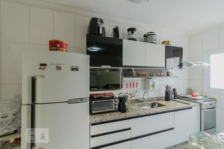 Cozinha de apartamento à venda com 2 quartos, 144m² em Vila Humaita, Santo André