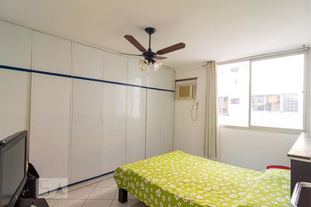 Suite 1 de apartamento para alugar com 4 quartos, 274m² em Ingá, Niterói