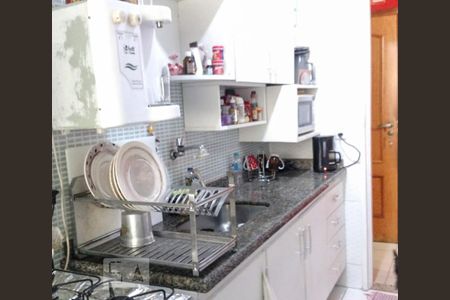 Cozinha de apartamento à venda com 3 quartos, 68m² em Engenho de Dentro, Rio de Janeiro