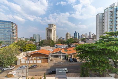 Vista da varanda de apartamento para alugar com 3 quartos, 214m² em Cambuí, Campinas