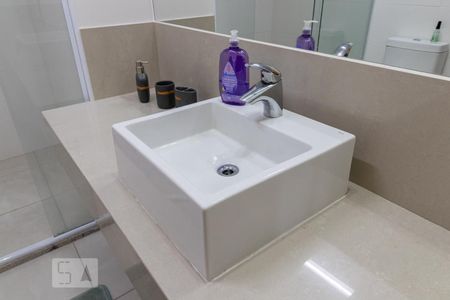 Detalhe do Banheiro de kitnet/studio para alugar com 1 quarto, 45m² em Centro de Apoio I (alphaville), Santana de Parnaíba