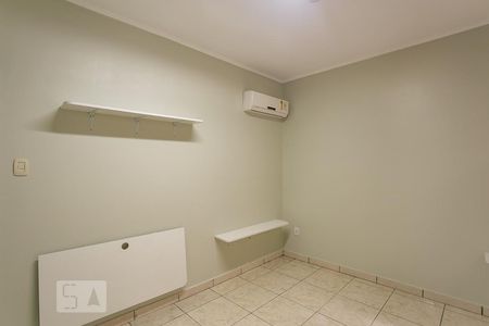 Quarto de apartamento para alugar com 1 quarto, 47m² em Farroupilha, Porto Alegre