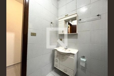 Banheiro de casa para alugar com 1 quarto, 40m² em Saúde, São Paulo