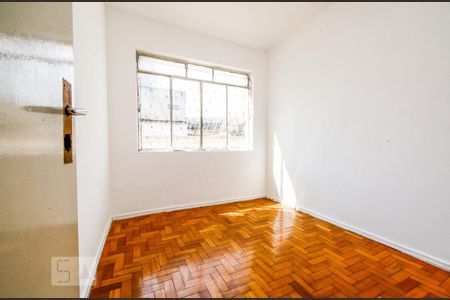 Quarto 1 de apartamento para alugar com 3 quartos, 160m² em Horto, Belo Horizonte