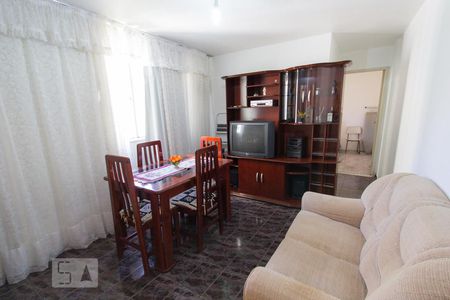 Sala de apartamento para alugar com 1 quarto, 38m² em Jacarepaguá, Rio de Janeiro