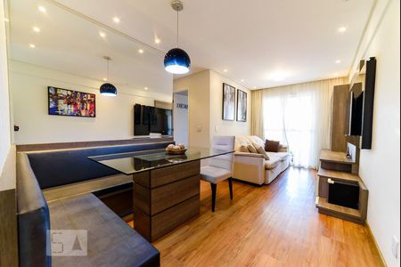 Apartamento para alugar com 70m², 2 quartos e 1 vagaSala de Jantar