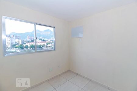Quarto 1 de apartamento para alugar com 2 quartos, 46m² em Méier, Rio de Janeiro