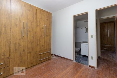 Suíte de apartamento à venda com 3 quartos, 75m² em Floresta, Belo Horizonte