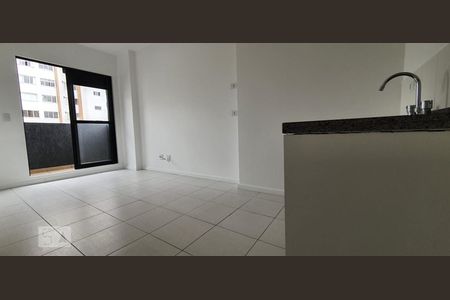 Sala de apartamento para alugar com 1 quarto, 40m² em Centro, Curitiba