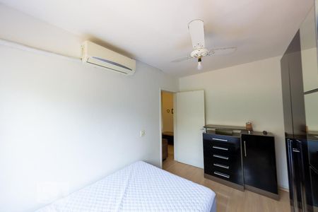 Quarto 1 de apartamento à venda com 2 quartos, 50m² em Cavalhada, Porto Alegre