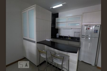 Cozinha de apartamento para alugar com 3 quartos, 120m² em Ingleses do Rio Vermelho, Florianópolis