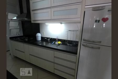 Cozinha de apartamento para alugar com 3 quartos, 120m² em Ingleses do Rio Vermelho, Florianópolis