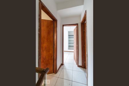 Hall dos quartos  de casa para alugar com 3 quartos, 65m² em Olaria, Rio de Janeiro
