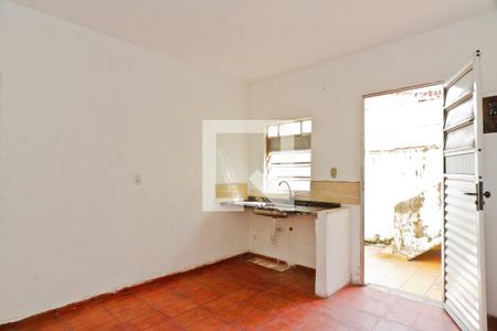 Cozinha de casa para alugar com 1 quarto, 50m² em Vila Marina, São Paulo