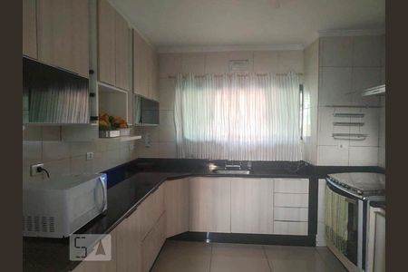 Casa à venda com 160m², 2 quartos e sem vaga Casa à venda com 160m², 2 quartos e sem vagaCozinha