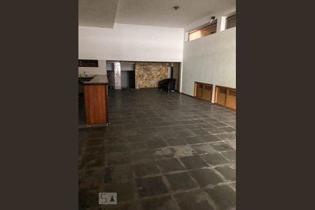 Garagem de casa para alugar com 2 quartos, 320m² em Vila Oratorio, São Paulo