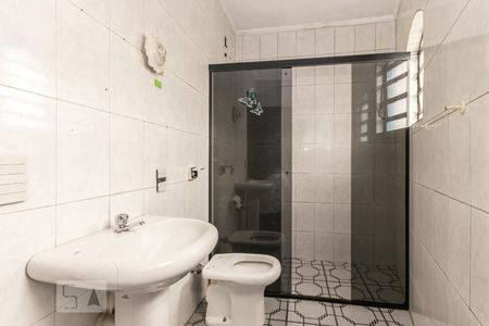 Banheiro suíte  de casa para alugar com 2 quartos, 150m² em Jardim de Lorenzo, São Paulo