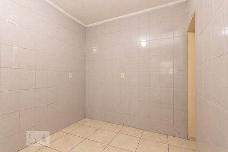 Cozinha de apartamento para alugar com 1 quarto, 40m² em Jardim de Lorenzo, São Paulo