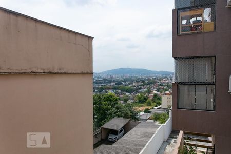 Vista de apartamento à venda com 1 quarto, 53m² em Santo Antônio, Porto Alegre