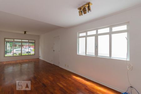 Sala de casa para alugar com 3 quartos, 150m² em Jardim Cordeiro, São Paulo