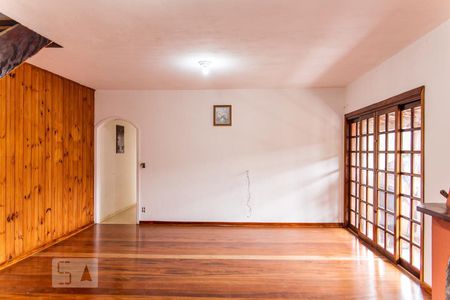 Sala de casa para alugar com 3 quartos, 180m² em Vila Eldizia, Santo André