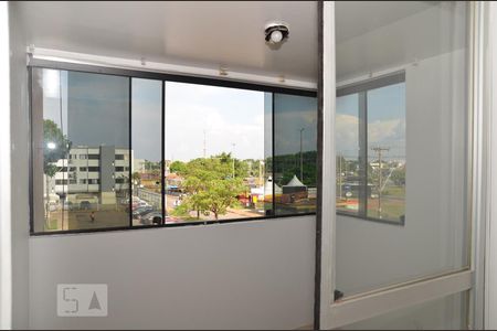 Sala de apartamento para alugar com 2 quartos, 85m² em Quadras Econômicas Lúcio Costa (guará), Brasília