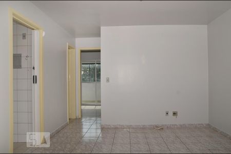 Sala de apartamento para alugar com 2 quartos, 85m² em Quadras Econômicas Lúcio Costa (guará), Brasília