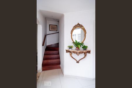 Corredor Escada de casa para alugar com 4 quartos, 360m² em Vila Congonhas, São Paulo