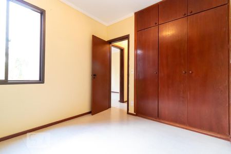 Quarto de apartamento à venda com 2 quartos, 70m² em Mansões Santo Antônio, Campinas