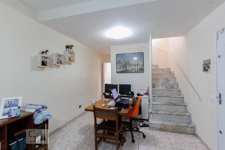 Sala de casa à venda com 4 quartos, 250m² em Vila Fachini, São Paulo