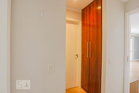 Armário do Corredor de apartamento para alugar com 3 quartos, 200m² em Ipiranga, São Paulo