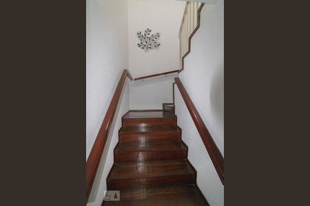 Escada de casa à venda com 3 quartos, 281m² em Santana, São Paulo