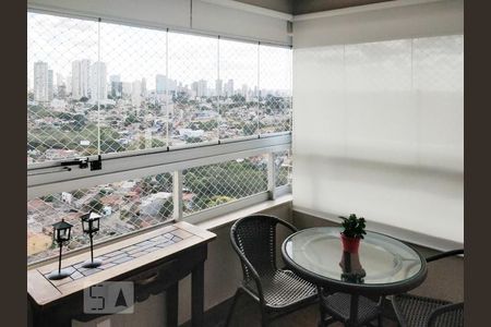 Varanda de apartamento para alugar com 3 quartos, 79m² em Jardim Goiás, Goiânia