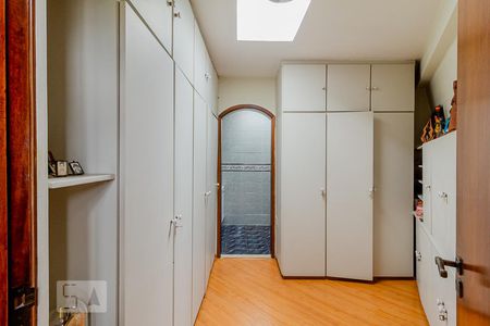 Primeira suíte de casa para alugar com 3 quartos, 300m² em Planalto Paulista, São Paulo