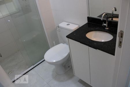 Banheiro de kitnet/studio à venda com 1 quarto, 37m² em Barra Funda, São Paulo