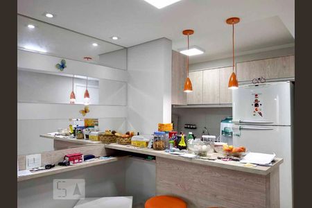 Cozinha de apartamento à venda com 2 quartos, 60m² em Jardim Sao Francisco, São Bernardo do Campo