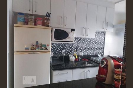 Cozinha de apartamento à venda com 3 quartos, 64m² em Vila Santa Clara, São Paulo