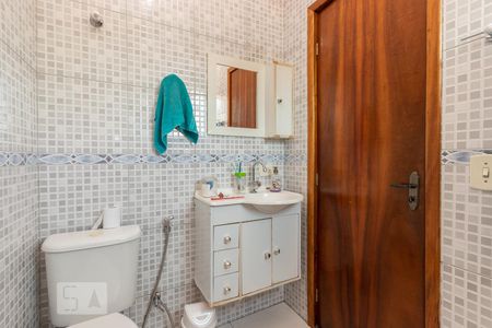 Banheiro suíte  de casa para alugar com 3 quartos, 240m² em Parque Artur Alvim, São Paulo