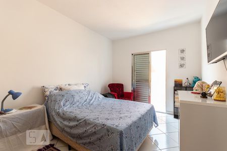 Casa para alugar com 240m², 3 quartos e sem vaga Casa para alugar com 240m², 3 quartos e sem vagaQuarto 3