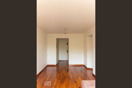 Sala de apartamento para alugar com 1 quarto, 51m² em Jardim da Glória, São Paulo