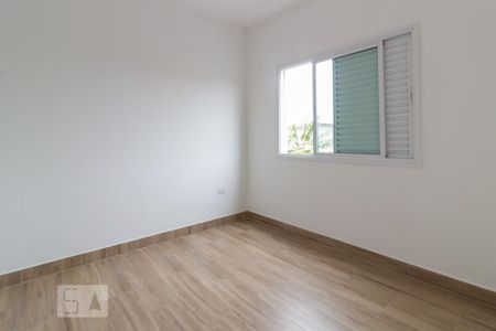 Quarto 1 de apartamento para alugar com 2 quartos, 50m² em Vila Ema, São Paulo