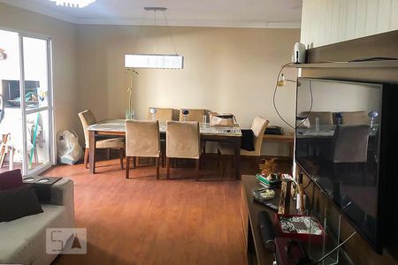 Sala de apartamento para alugar com 3 quartos, 75m² em Humaitá, Porto Alegre