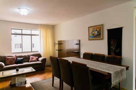 Apartamento à venda com 102m², 2 quartos e sem vagaSala