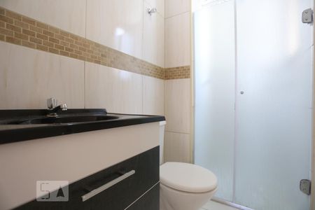 Banheiro de apartamento à venda com 3 quartos, 65m² em Continental, Osasco