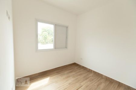 Quarto 1 de apartamento para alugar com 2 quartos, 50m² em Vila Ema, São Paulo