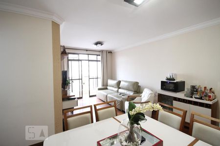 Sala de apartamento à venda com 3 quartos, 103m² em Vila Gumercindo, São Paulo