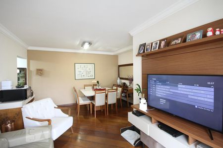 Sala de apartamento à venda com 3 quartos, 103m² em Vila Gumercindo, São Paulo