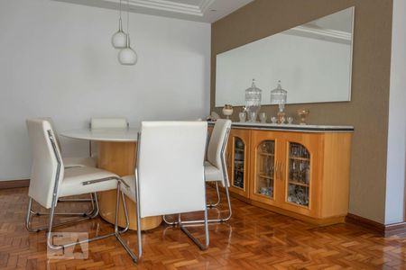 Apartamento à venda com 84m², 3 quartos e 1 vagaSala