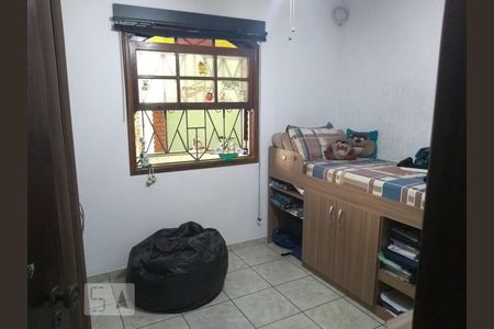 Dormitório 3 de casa à venda com 3 quartos, 400m² em Jardim Iva, São Paulo