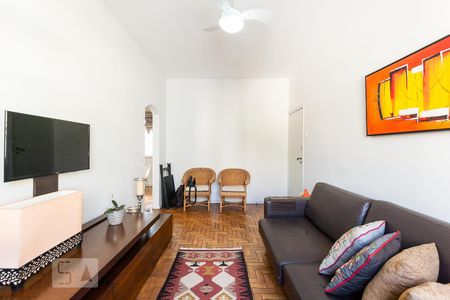 Sala de apartamento à venda com 3 quartos, 105m² em Santo Antônio, Belo Horizonte